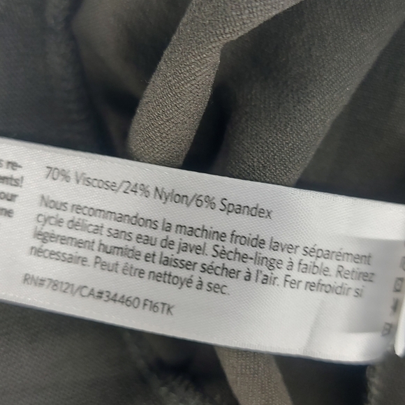 Eileen Fisher Green Straight Leg Pull On Pants Side Slit Size Medium - Picture 6 of 6